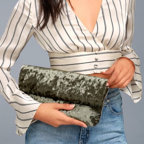 Lulus Handbags - Lulu’s Dark Sage Velvet Bag
